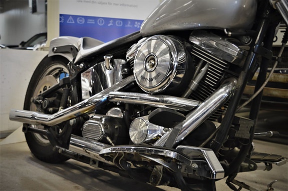 Harley-Davidson Heritage Softtail 4 of 8
