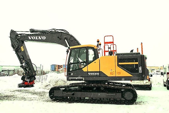Volvo EC 250 E , Uthyres 3 of 6
