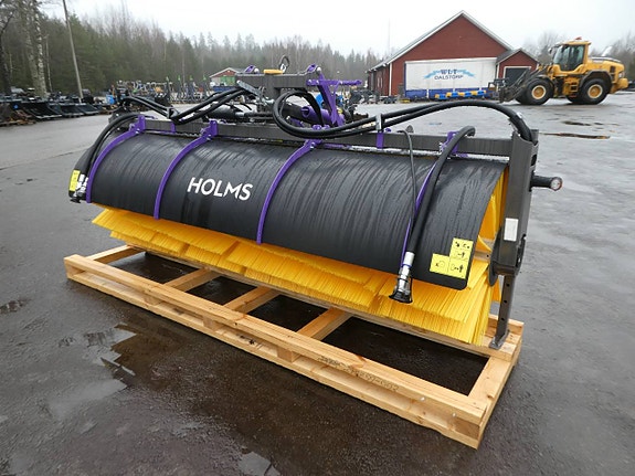 Sopvals Holms SH 300B-2024 med Stora BM Fästet 2 of 5