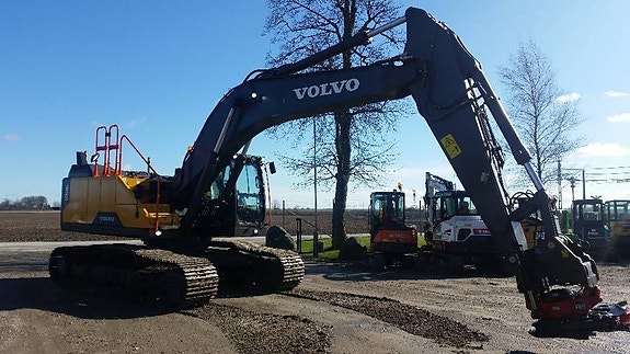 Volvo EC 300 E , Uthyres 2 of 5