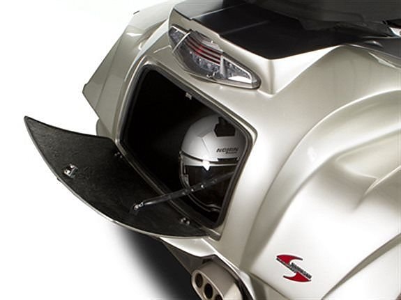 BMW BMW K1600GT/GTL CONVERSION 5 of 5