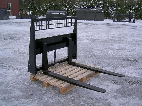 Nya Pallgafflar Cat 906,Bob-Cat mm