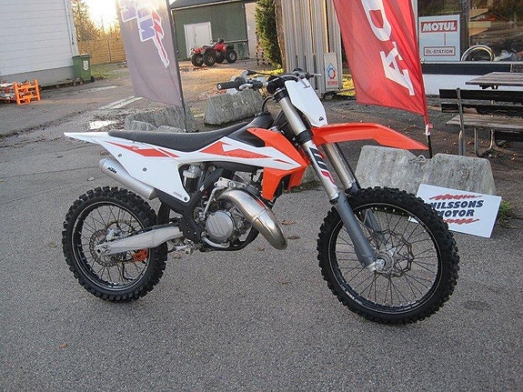 Ktm 125 sx 2 of 3