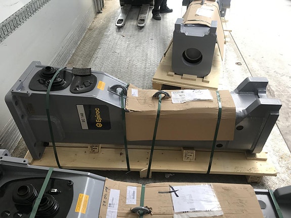 Epiroc / Atlas Copco EC140 Hydraulhammare 4 of 5