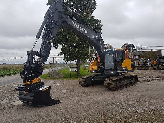 Volvo EC 220 E , Uthyres 3 of 5