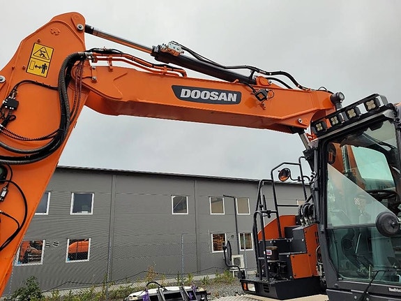 Doosan DX 165 W -5 , Uthyres 20 of 24