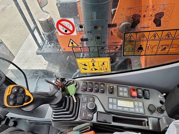 Doosan DX 165 W -5 , Uthyres 14 of 24
