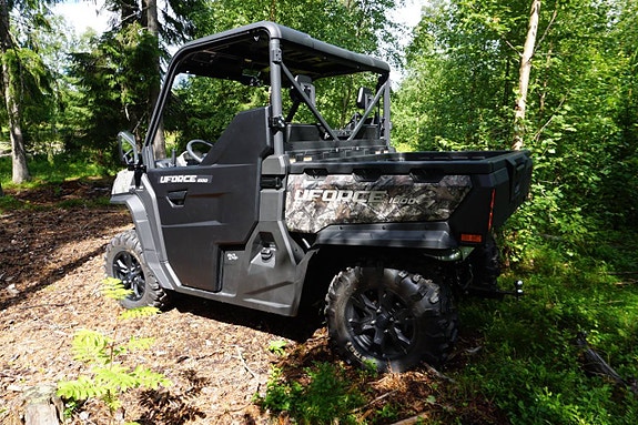 CFMOTO UFORCE 1000 UTV T3B 8 of 30