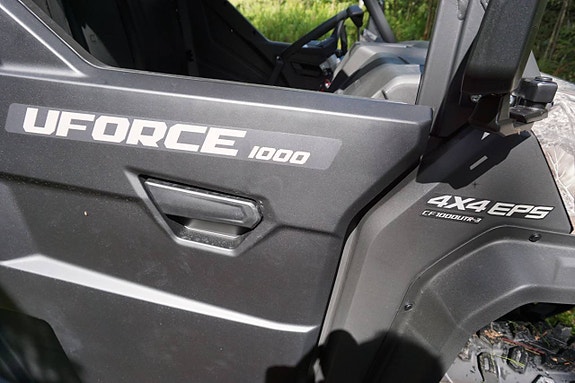 CFMOTO UFORCE 1000 UTV T3B 19 of 30