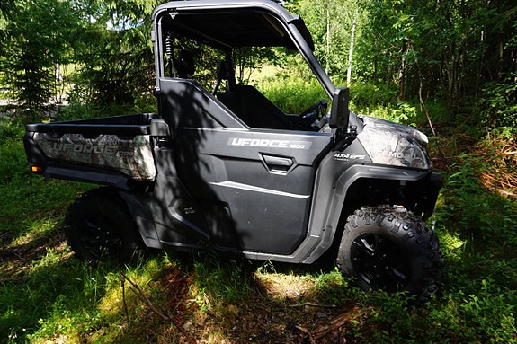 CFMOTO UFORCE 1000 UTV T3B 17 of 30