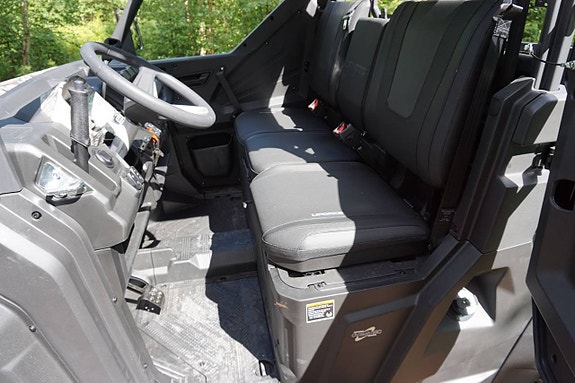 CFMOTO UFORCE 1000 UTV T3B 12 of 30