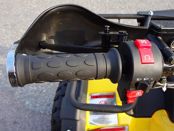 Brantech Racing Barn & Ungdom ATV 150cc Worker Aut 10 of 16