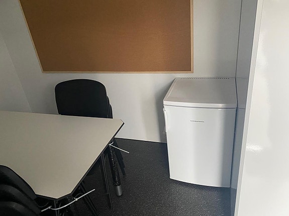 Rastvagn 6 personer med förbränningstoalett 4 of 6
