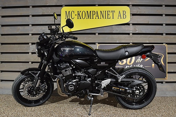 Kawasaki Z900RS Black Ball Edition 4 of 6