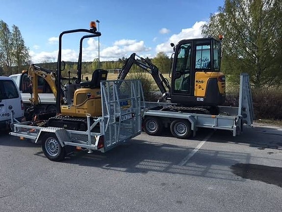 CAT 300,9 (UTHYRES) 2 of 3