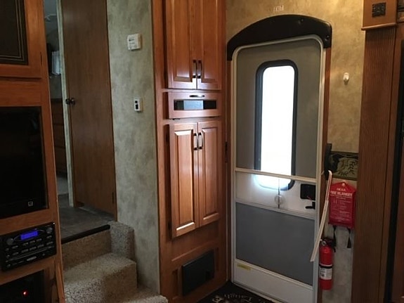 Övrigt Montana toy hauler,  3 slideout fullut, VILLA VAGN 9 of 16