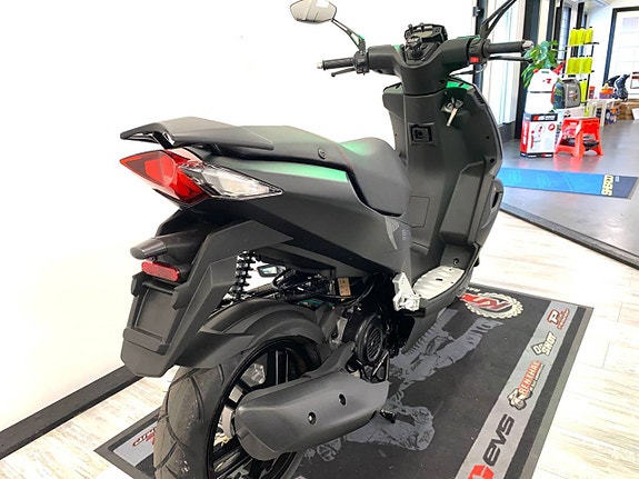 Peugeot Speedfight 4 Sportline Mad Black!! 4 of 7