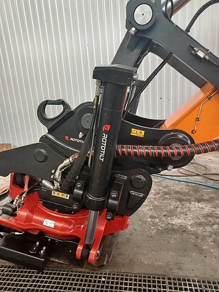 Doosan DX 350 LC -7 , UTHYRES 16 of 17