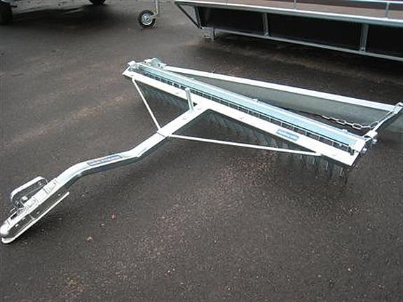 Yamaha Gårdsharv med sladdplanka