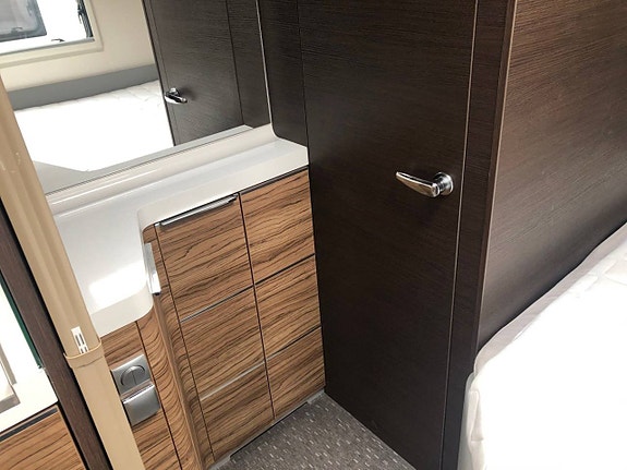 Adria Astella Glam 563 PU, Alde, AC. 6 of 16