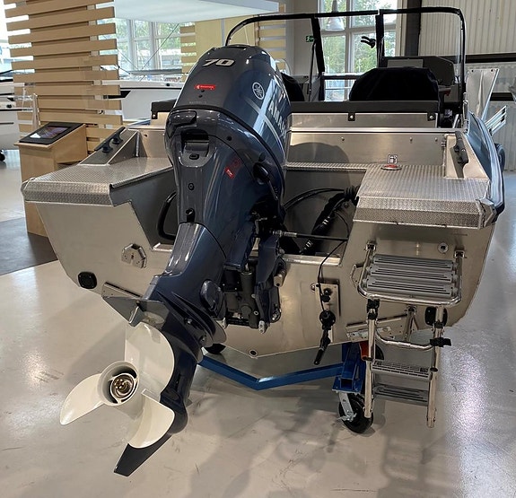 Buster X Q2 2025 med Yamaha F70 AETL 5 of 5