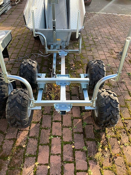 Yamaha Timmervagn YFM30050 2 of 3