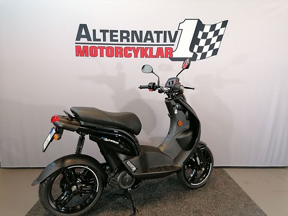 Peugeot E-Ludix - Alternativ 1 MC 5 of 8