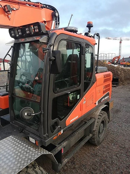 Doosan DX 160 W -5 , Lätt begagnad 2 of 14