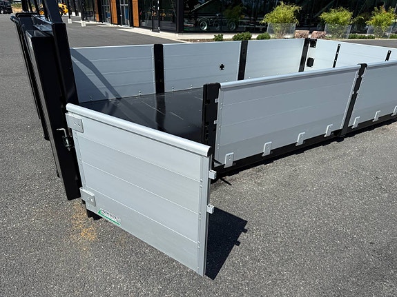 Hakarps - Lastväxlarflak med aluminiumlämmar grusförstärkt 10 of 12