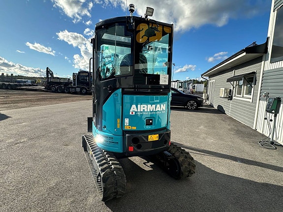 Airman AX26U-7 5 of 12