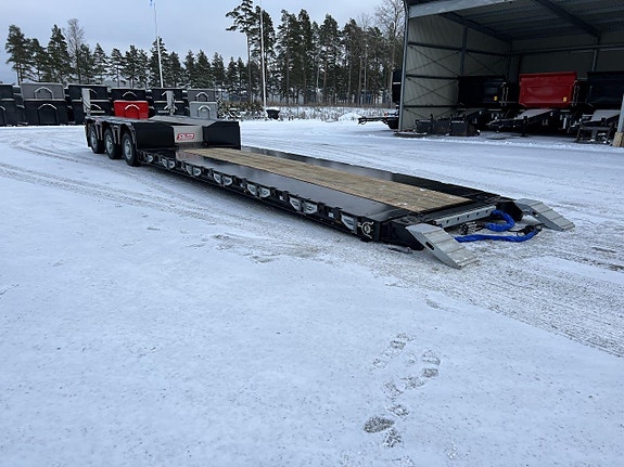 MAX 510 3-axlad-tvångsstyrd, Låglastare , Pendelaxlar 4 of 5
