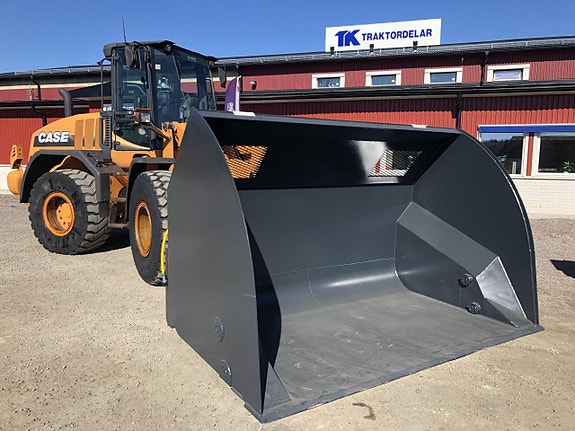 Ny högtippande skopa