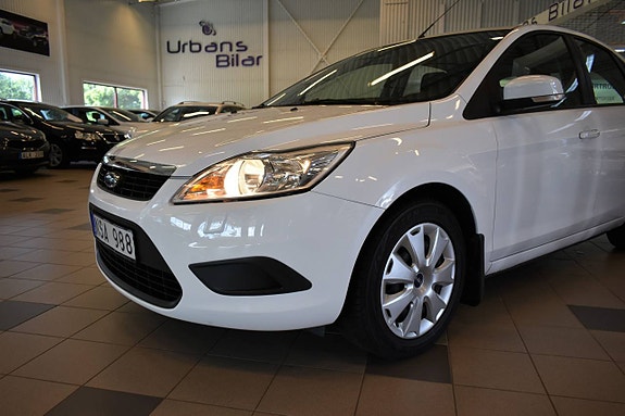 Ford Focus 12 of 23