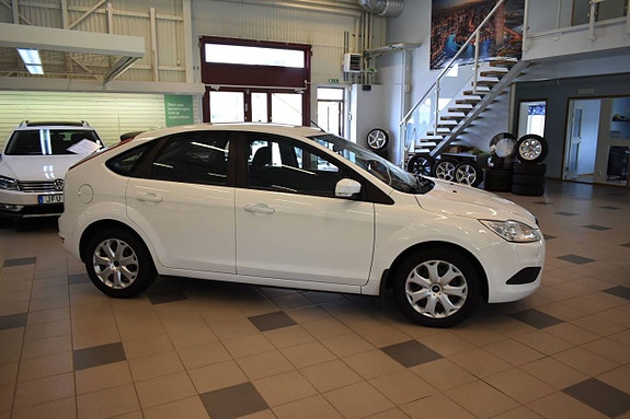 Ford Focus 9 of 23
