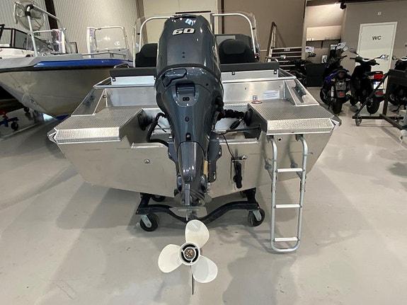 Buster LX Q2 2025 Yamaha F60 FETL 4 of 4