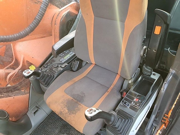 Doosan DX 420LC-3 4 of 4