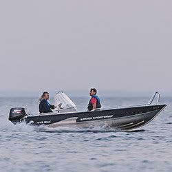 Linder 445 Max med Suzuki DF30 ATL och GPS