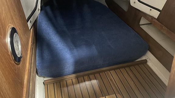 Uttern S64 Exclusive med Mercruiser 4,3 L -02 6 of 7