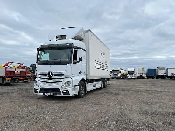 Mercedes-Benz Actros 2551 6x2