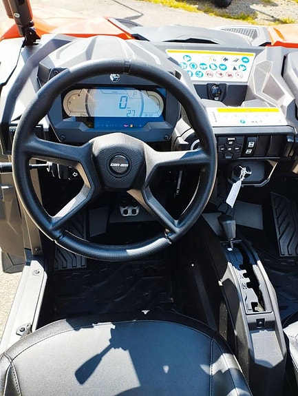 Can-Am Maverick Trail 800 V-Twin   NY BIG-FOOTUPPLEVELSE 9 of 24