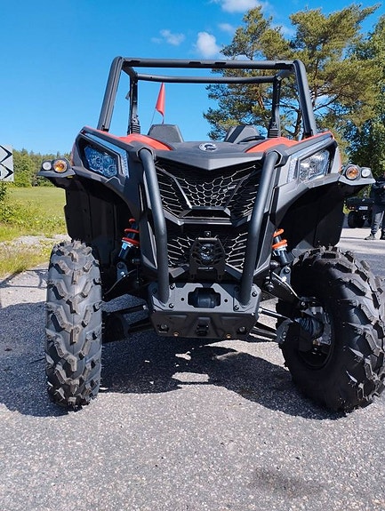 Can-Am Maverick Trail 800 V-Twin   NY BIG-FOOTUPPLEVELSE 15 of 24