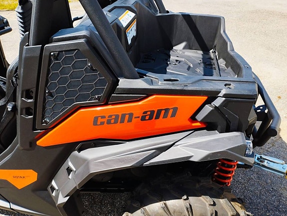 Can-Am Maverick Trail 800 V-Twin   NY BIG-FOOTUPPLEVELSE 14 of 24