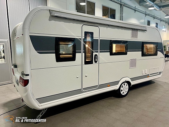 Hobby 540 KMFE De Luxe Mover / Barnkammare 2 of 19