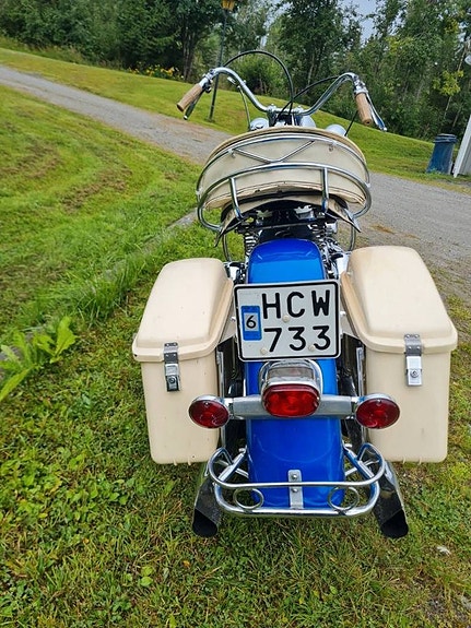 Harley-Davidson Duo Glide Panhead 8 of 16