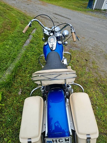 Harley-Davidson Duo Glide Panhead 9 of 16