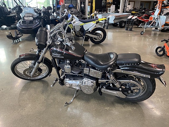 Harley-Davidson Harley Wide Glide 1450cc 3 of 4