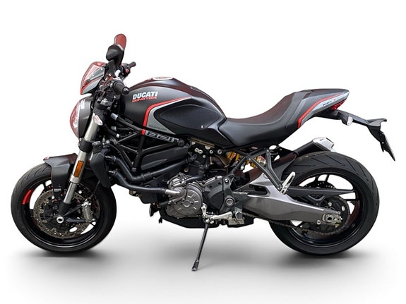 Ducati Monster 821 Stealth 4 of 6