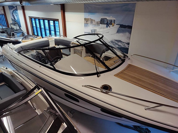 Yamarin 79DC Yamaha F 300 XCB - MMG Edition PREMIUM  NY BÅT