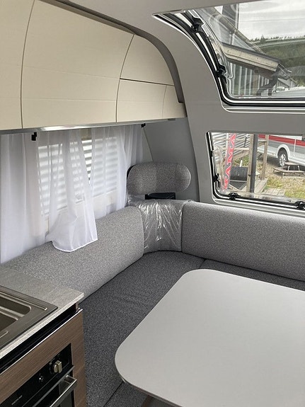 Adria Alpina 763 UK "Med special-paket" 6 of 16