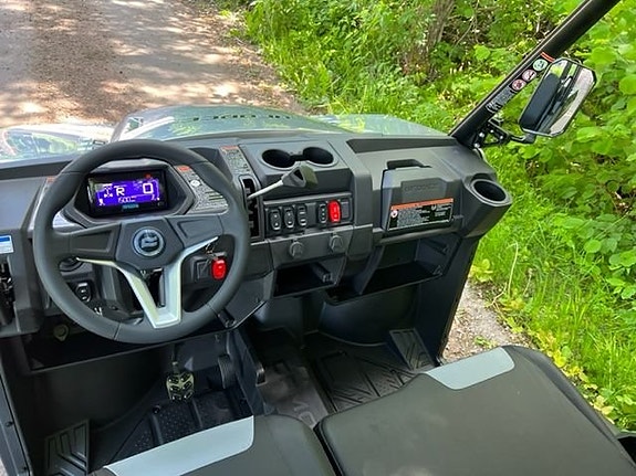 CFMOTO UTV U Force 600 O.M.G LEVERANS TRAKTOR STORSÄLJAREN PLOGKAMPANJ 2 of 11